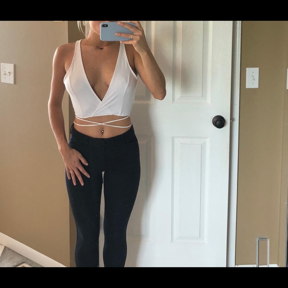 White cross tie crop top